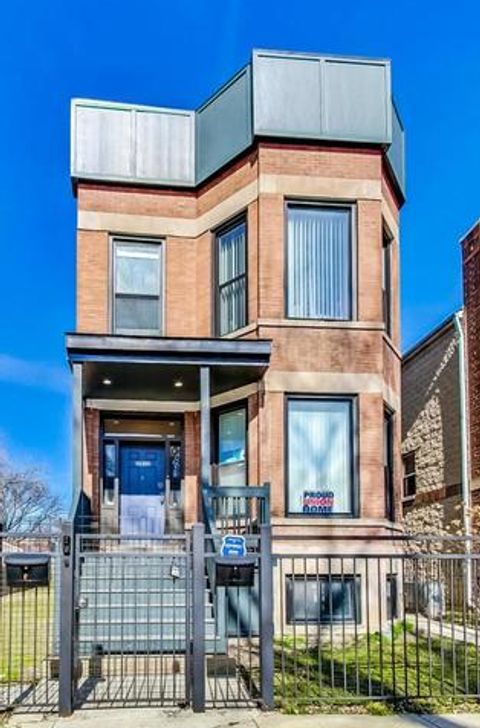 2932 W Adams Street Chicago IL 60612
