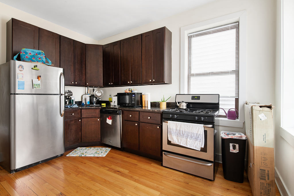 1716 N Campbell Avenue