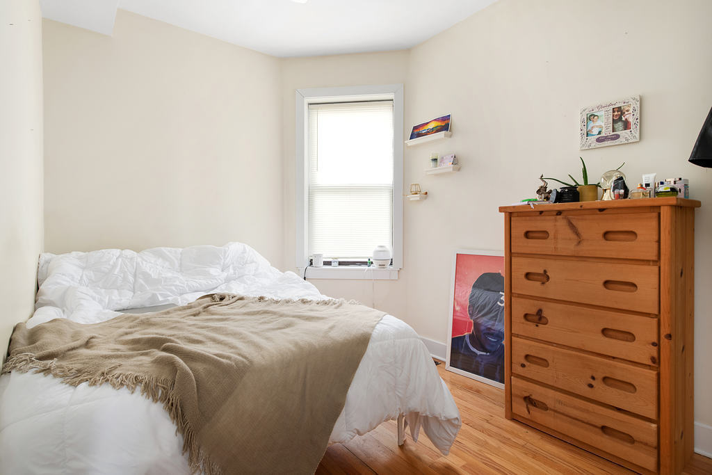 1716 N Campbell Avenue