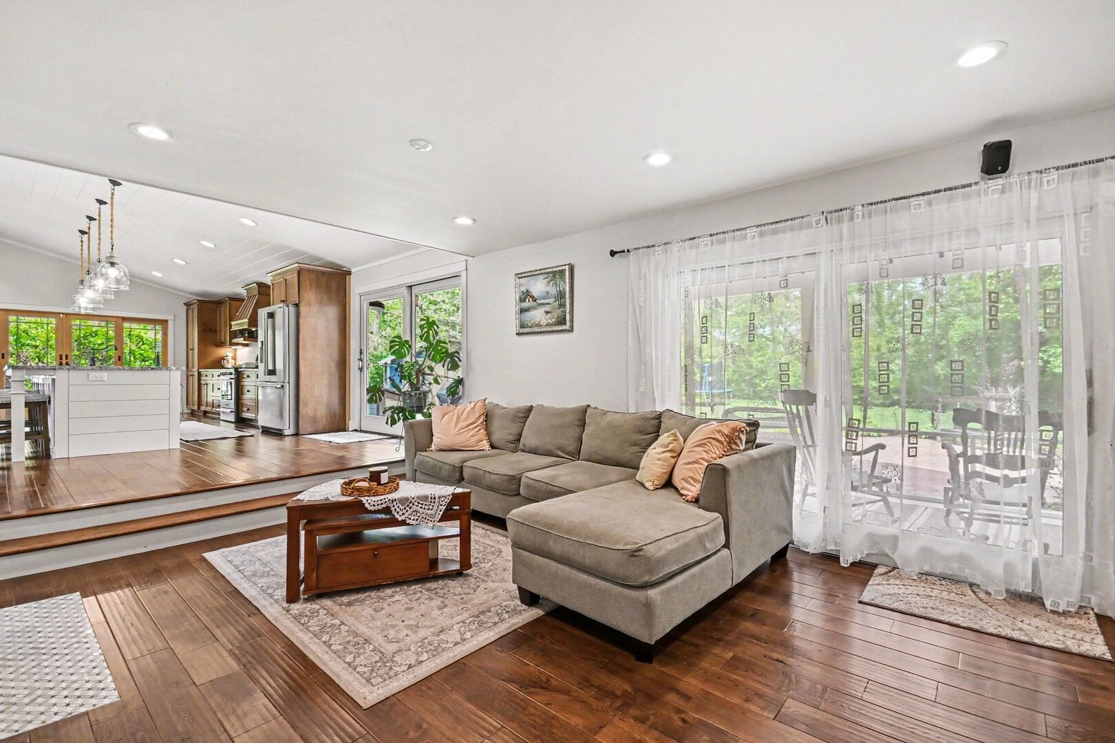 15218 W Pleasant Court