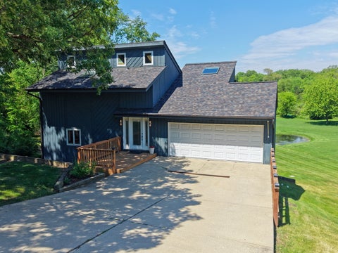 Tiny photo for 1803 Cassandra Lane, McHenry, IL 60051 (MLS # 12682434)