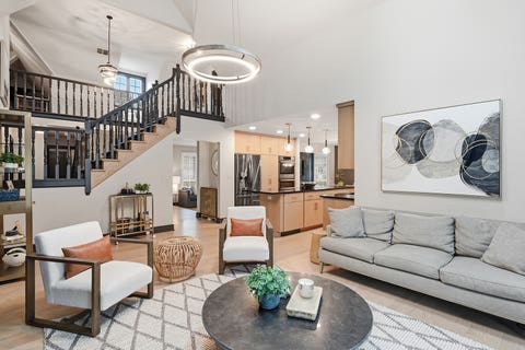 Tiny photo for 18 Tartan Ridge Road, Burr Ridge, IL 60527 (MLS # 12656666)