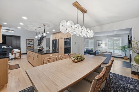 Tiny photo for 18 Tartan Ridge Road, Burr Ridge, IL 60527 (MLS # 12656666)
