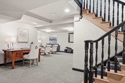 Tiny photo for 18 Tartan Ridge Road, Burr Ridge, IL 60527 (MLS # 12656666)