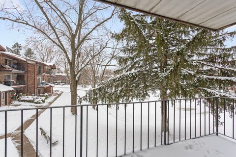 Tiny photo for 2505 Spring Street #3304, Woodridge, IL 60517 (MLS # 12533221)