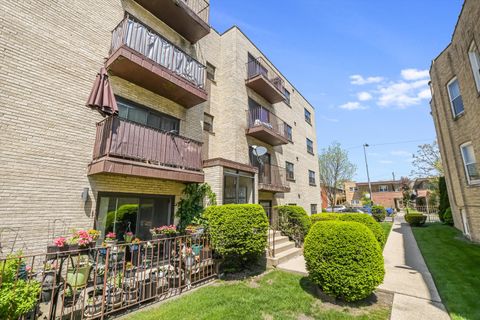 2615 W Foster Avenue 302 Chicago IL 60625