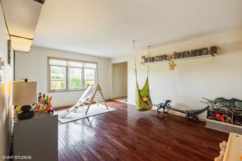 Tiny photo for 10401 Bloomfield Drive, Palos Park, IL 60464 (MLS # 12436290)