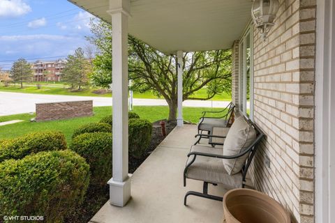 Tiny photo for 10401 Bloomfield Drive, Palos Park, IL 60464 (MLS # 12436290)