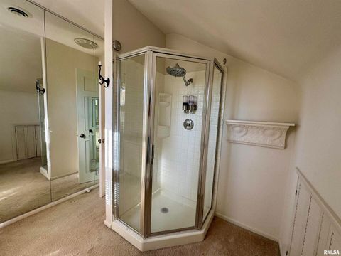 Tiny photo for 2125 EASTERN Avenue, Davenport, IA 52803 (MLS # QC4269473)