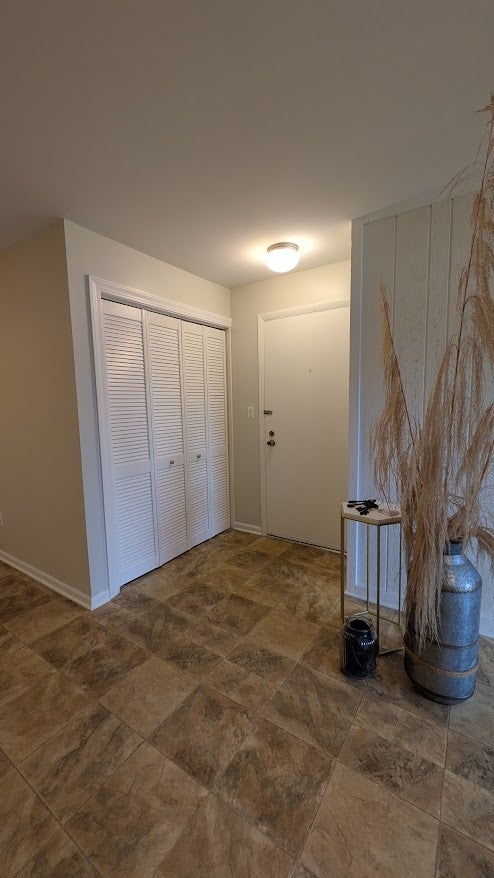 596 Somerset Lane 7