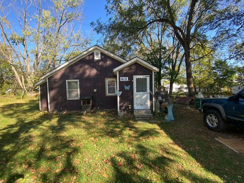 Photo of 612 Atwood Avenue, Rockford, IL 61102 (MLS # 12507102)