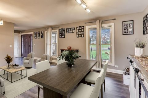 Tiny photo for 239 Nita Lane, Libertyville, IL 60048 (MLS # 12520292)