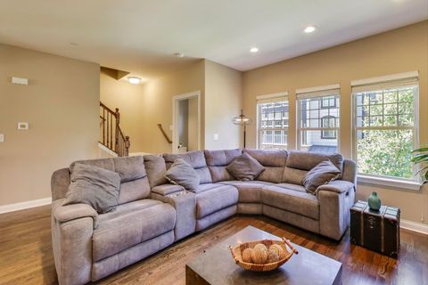 Tiny photo for 662 Parkside Court, Libertyville, IL 60048 (MLS # 12496794)