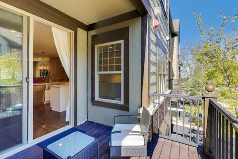 Tiny photo for 662 Parkside Court, Libertyville, IL 60048 (MLS # 12496794)