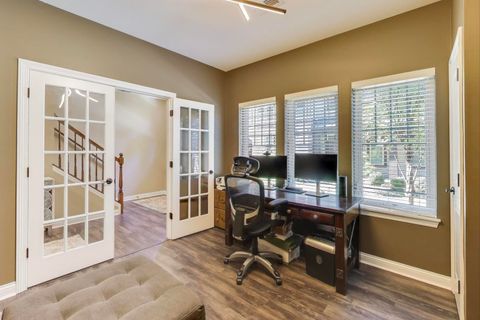 Tiny photo for 662 Parkside Court, Libertyville, IL 60048 (MLS # 12496794)