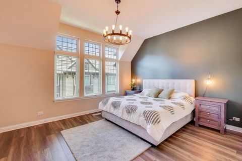 Tiny photo for 662 Parkside Court, Libertyville, IL 60048 (MLS # 12496794)