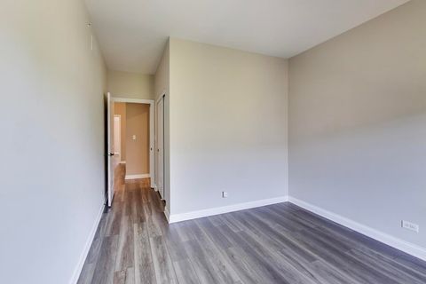 Tiny photo for 662 Parkside Court, Libertyville, IL 60048 (MLS # 12496794)