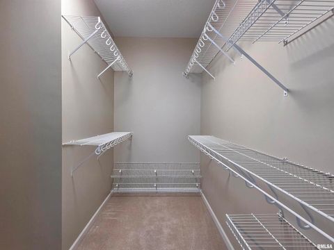 Tiny photo for 2592 MIDDLE Road, Bettendorf, IA 52722 (MLS # QC4269748)