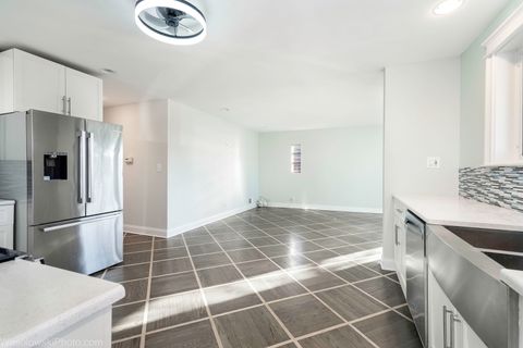 Tiny photo for 2729 Park Street, Franklin Park, IL 60131 (MLS # 12525588)