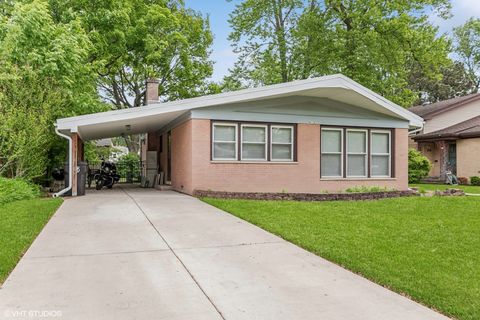 A home in Skokie