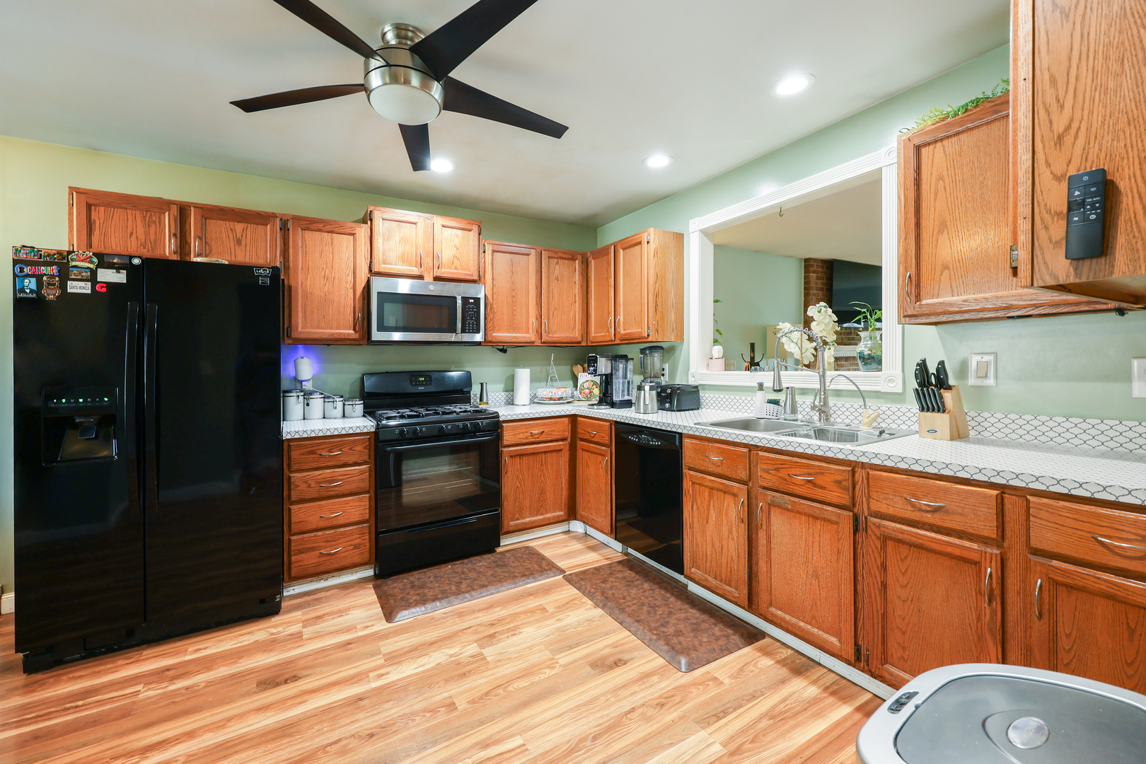 302 Pin Oak Drive