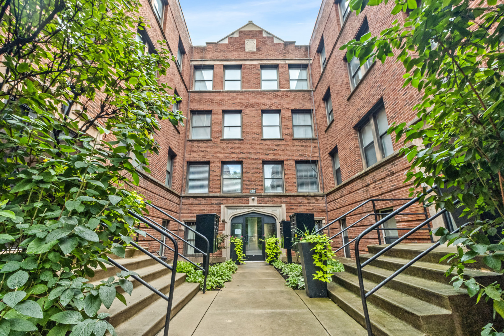 4529 S Drexel Boulevard 3E
