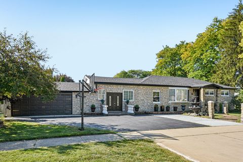 719 N Elmhurst Avenue Mount Prospect IL 60056
