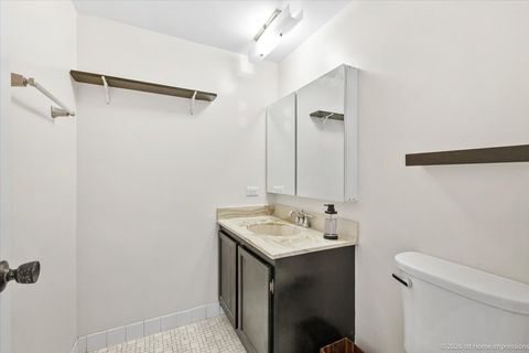 Tiny photo for 5202 Midlothian Turnpike #107, Crestwood, IL 60418 (MLS # 12597754)