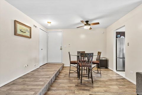 Tiny photo for 5202 Midlothian Turnpike #107, Crestwood, IL 60418 (MLS # 12597754)