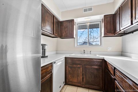 Tiny photo for 5202 Midlothian Turnpike #107, Crestwood, IL 60418 (MLS # 12597754)