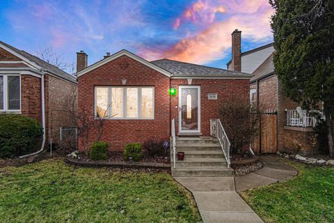 Tiny photo for 5438 S SAYRE Avenue, Chicago, IL 60638 (MLS # 12586854)