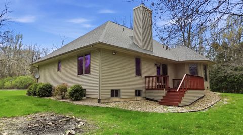 Tiny photo for 307 Portage Lane, Dixon, IL 61021 (MLS # 12623888)