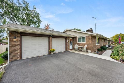 Tiny photo for 224 Dunkery Drive, Sycamore, IL 60178 (MLS # 12483833)