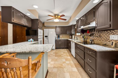 Tiny photo for 224 Dunkery Drive, Sycamore, IL 60178 (MLS # 12483833)
