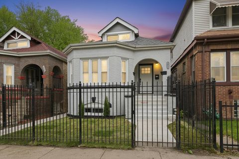 Photo of 6824 S Wood Street, Chicago, IL 60636 (MLS # 12636190)