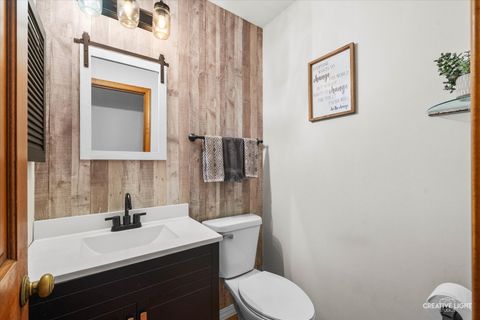 Tiny photo for 1348 Midway Avenue, St. Charles, IL 60174 (MLS # 12511708)