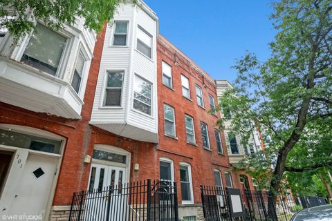 703 S Ada Street 2 Chicago IL 60607