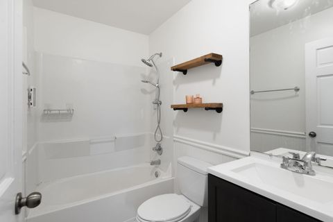 Tiny photo for 607 Orchard Street, Antioch, IL 60002 (MLS # 12623199)