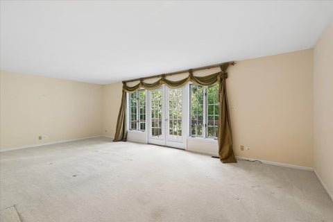 Tiny photo for 30 Brierfield Court, Lake Bluff, IL 60044 (MLS # 12737761)