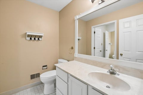 Tiny photo for 30 Brierfield Court, Lake Bluff, IL 60044 (MLS # 12737761)