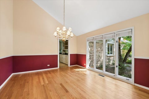 Tiny photo for 30 Brierfield Court, Lake Bluff, IL 60044 (MLS # 12737761)