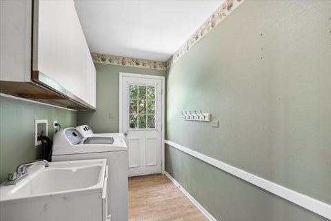 Tiny photo for 30 Brierfield Court, Lake Bluff, IL 60044 (MLS # 12737761)