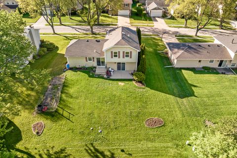 Tiny photo for 650 BUTTERFIELD Drive, Algonquin, IL 60102 (MLS # 12647589)