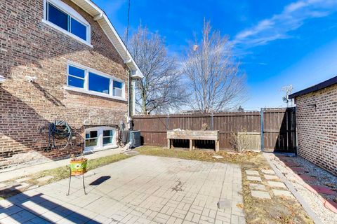 Tiny photo for 1801 S 59th Court, Cicero, IL 60804 (MLS # 12559343)