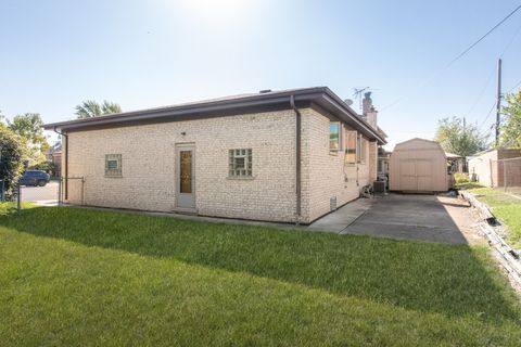 Tiny photo for 5818 N Octavia Avenue, Chicago, IL 60631 (MLS # 12485970)