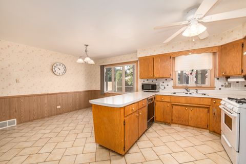Tiny photo for 5818 N Octavia Avenue, Chicago, IL 60631 (MLS # 12485970)