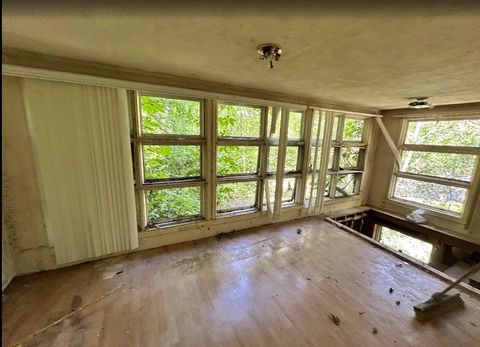 Tiny photo for 124 Chicago Road, Oswego, IL 60543 (MLS # 12682396)