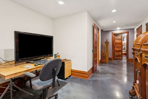 Tiny photo for 3837 N Alta Vista Terrace, Chicago, IL 60613 (MLS # 12432756)
