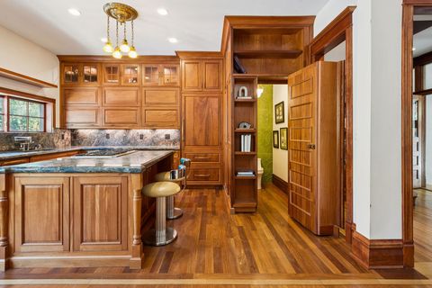 Tiny photo for 3837 N Alta Vista Terrace, Chicago, IL 60613 (MLS # 12432756)