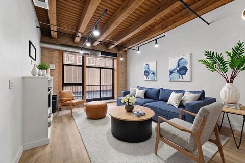 Tiny photo for 1133 S WABASH Avenue #303, Chicago, IL 60605 (MLS # 12627574)